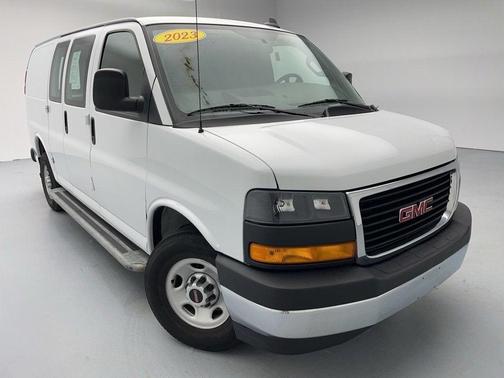 2023 GMC Savana 2500 Work Van