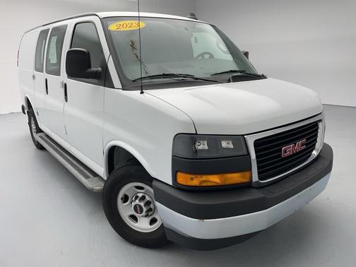 2023 GMC Savana 2500 Work Van