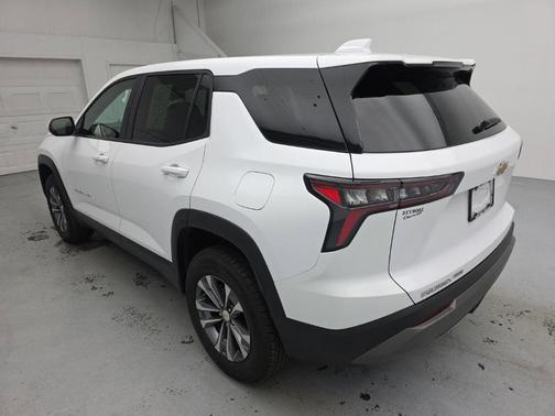 Summit White 2025 Chevrolet Equinox LT