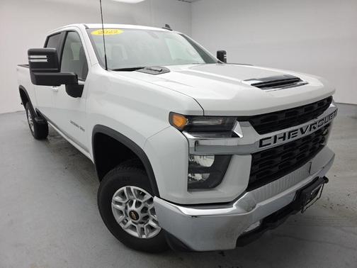 Summit White 2022 Chevrolet Silverado 2500 LT