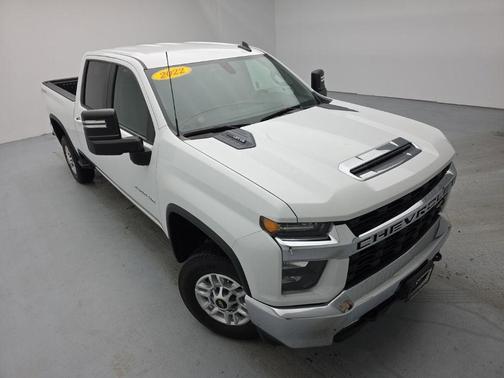 Summit White 2022 Chevrolet Silverado 2500 LT