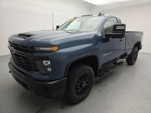 2025 Chevrolet Silverado 2500 WT