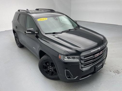 2021 GMC Acadia AT4