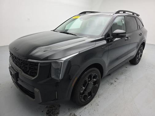 2025 Kia Sorento SX
