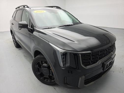2025 Kia Sorento SX