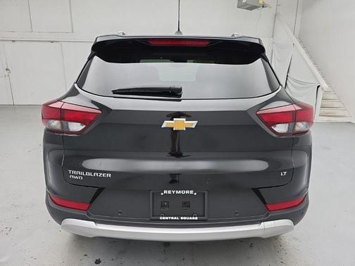 Mosaic Black Metallic 2025 Chevrolet Trailblazer LT