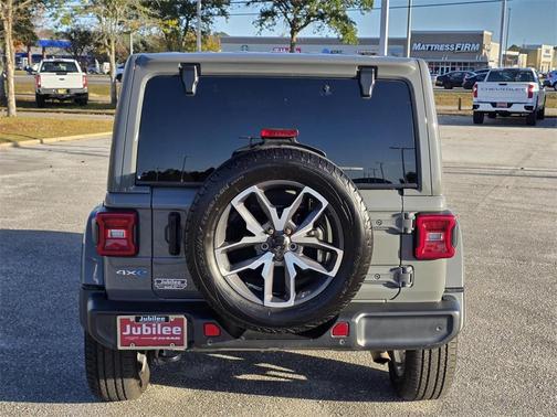 2021 Jeep Wrangler Unlimited 4xe Sahara