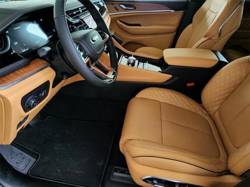 2025 Jeep Grand Cherokee L Summit