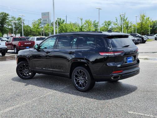 2025 Jeep Grand Cherokee L Summit