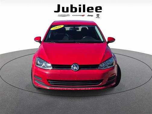 2016 Volkswagen Golf TSI S 4-Door