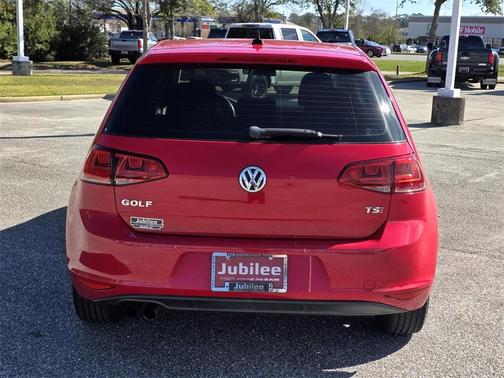 2016 Volkswagen Golf TSI S 4-Door