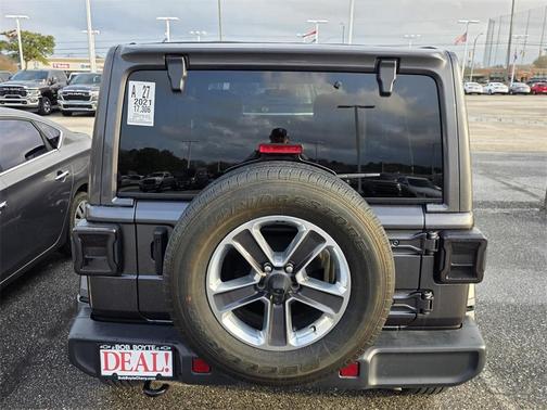 2021 Jeep Wrangler Unlimited Sahara