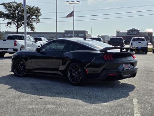 2024 Ford Mustang Dark Horse