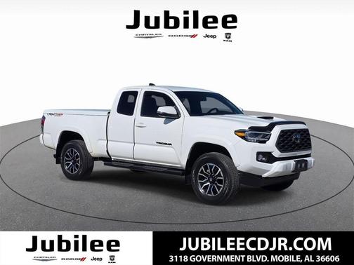 2020 Toyota Tacoma TRD Sport