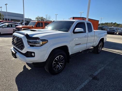 2020 Toyota Tacoma TRD Sport