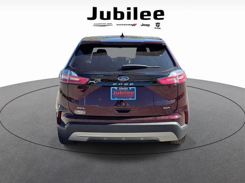 Burgundy 2024 Ford Edge SEL