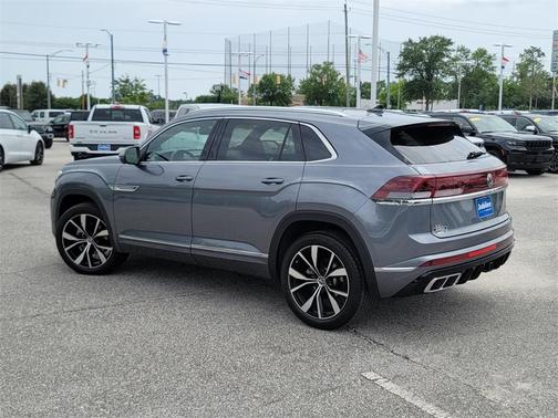 2024 Volkswagen Atlas Cross Sport 2.0T SEL Premium R-Line