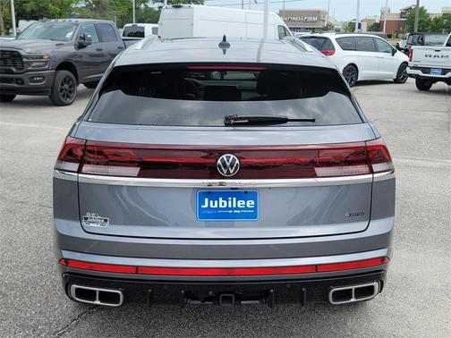 2024 Volkswagen Atlas Cross Sport 2.0T SEL Premium R-Line