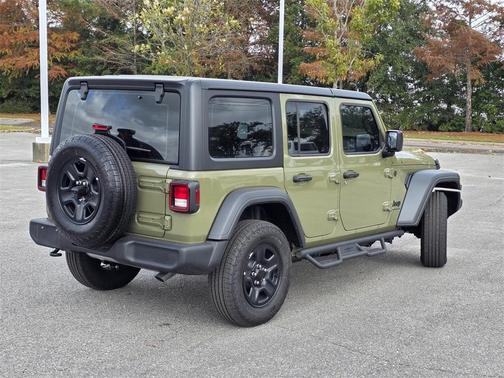 2025 Jeep Wrangler Sport