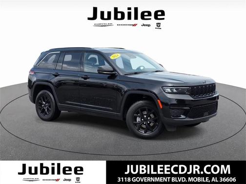 2024 Jeep Grand Cherokee Laredo