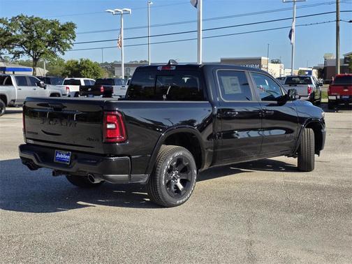 2025 RAM 1500 Big Horn/Lone Star
