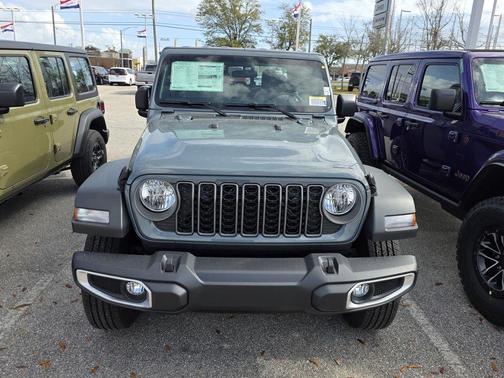 2026 Jeep Gladiator Sport