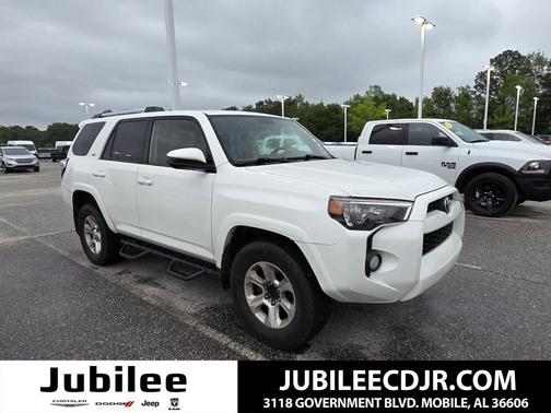 Super White 2019 Toyota 4Runner SR5