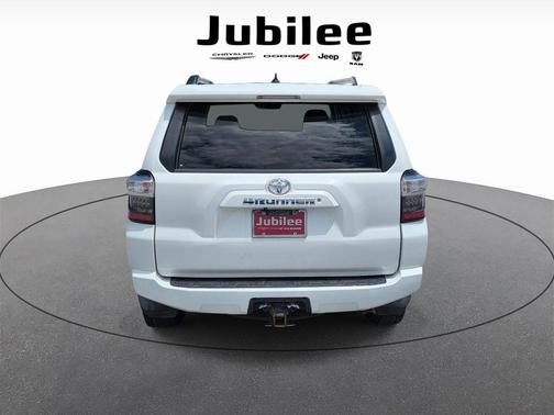 Super White 2019 Toyota 4Runner SR5
