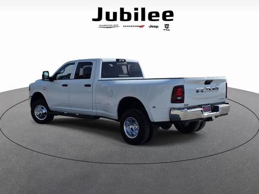 Bright White Clearcoat 2026 RAM 3500 Tradesman