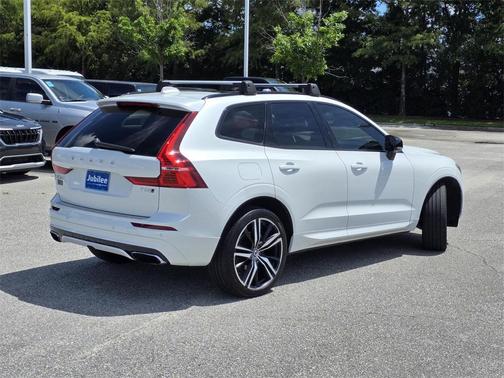 2020 Volvo XC60 T5 R-Design