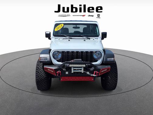 Bright White Clearcoat 2024 Jeep Wrangler Sport