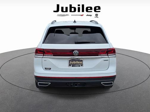 2025 Volkswagen Atlas 2.0T SE