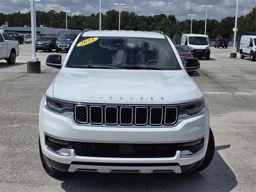 2023 Jeep Wagoneer Series II
