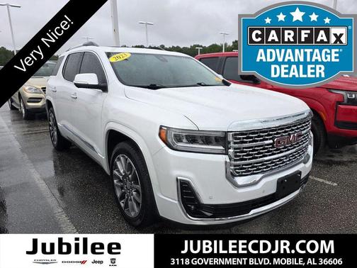 White Frost Tri-Coat 2023 GMC Acadia Denali