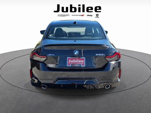 2025 BMW 230 i xDrive