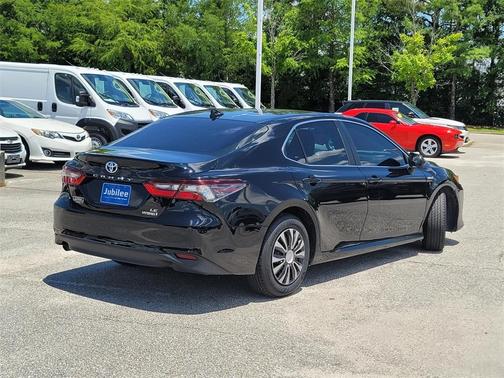 2021 Toyota Camry Hybrid LE