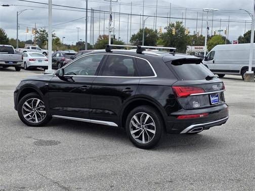 2023 Audi Q5 45 S line quattro Premium