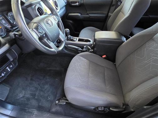 2018 Toyota Tacoma TRD Sport