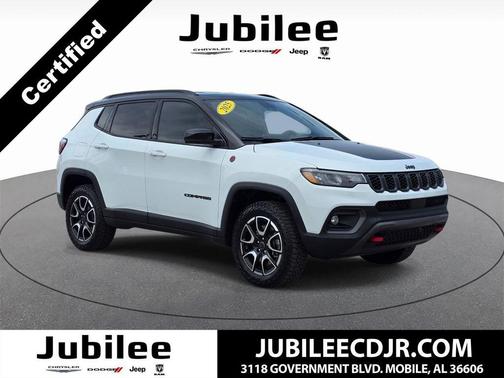 2025 Jeep Compass Trailhawk
