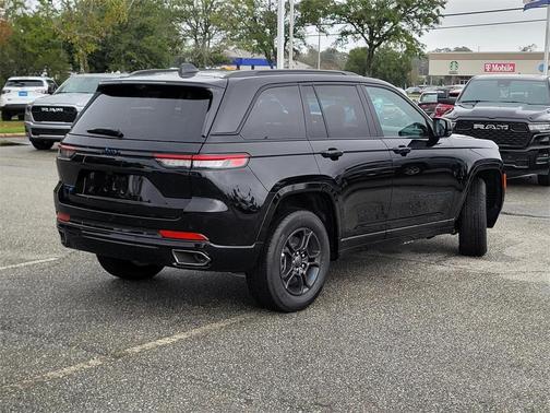 2025 Jeep Grand Cherokee 4xe Base