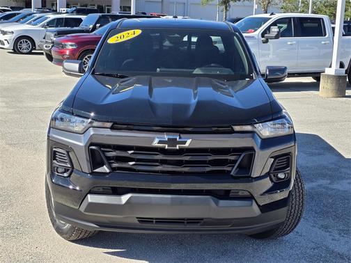 2024 Chevrolet Colorado LT