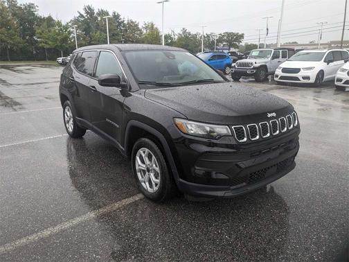 2024 Jeep Compass Sport