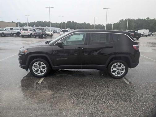2024 Jeep Compass Sport