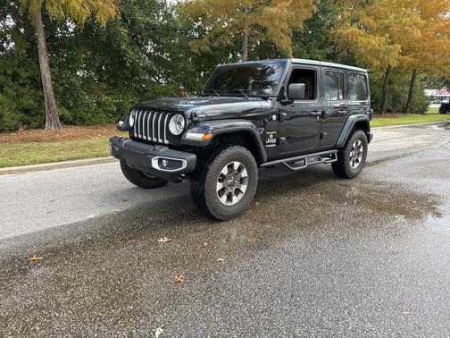 2022 Jeep Wrangler Unlimited Sahara