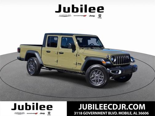 2025 Jeep Gladiator Sport