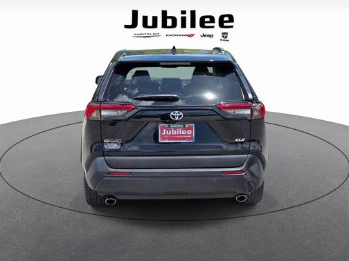 Midnight Black Metallic 2021 Toyota RAV4 XLE
