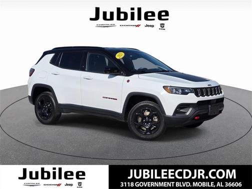 2023 Jeep Compass Trailhawk