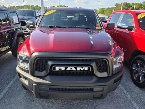 Delmonico Red Pearlcoat 2024 RAM 1500 Classic SLT