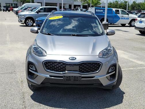 2020 Kia Sportage EX