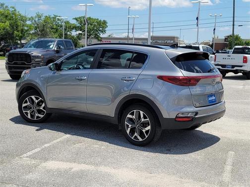 2020 Kia Sportage EX